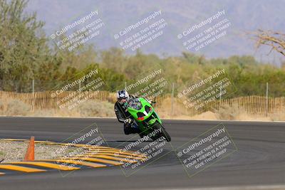 media/Oct-09-2022-SoCal Trackdays (Sun) [[95640aeeb6]]/Turn 3 (930am)/